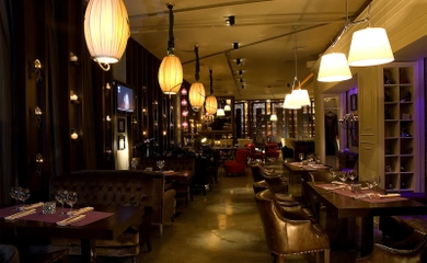 Image: Interior Design Cosmopolitan Bar