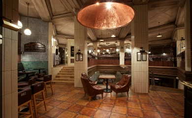 Image: Interior Design Beer Restaurant Vo Bla