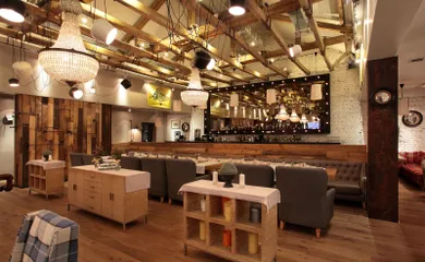 Image: Interior Design Bar Loft