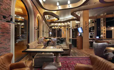 Image: Interior Design Restaurant Projektor