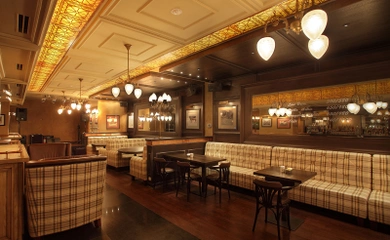 Image: Beer Restaurant Interior Design Line Brew & Di Wang