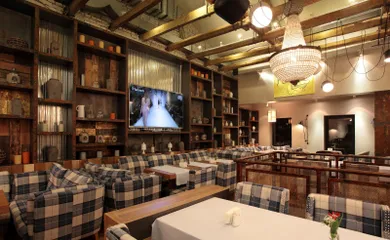 Image: Interior Design Bar Loft