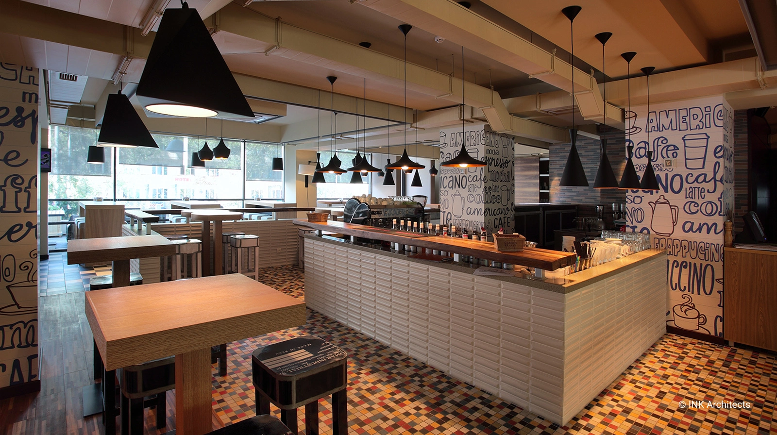 Image: Interior Design Bar-Restaurant Balcon